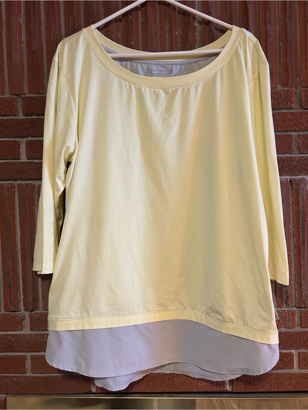 Columbia women’s Omni-wick PFG 3/4 length scoop neck tee